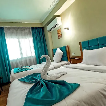 Pyramids Oasis Hotel Kafret el-Gabal Extérieur photo
