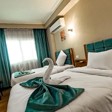 Pyramids Oasis Hotel Kafret el-Gabal Extérieur photo
