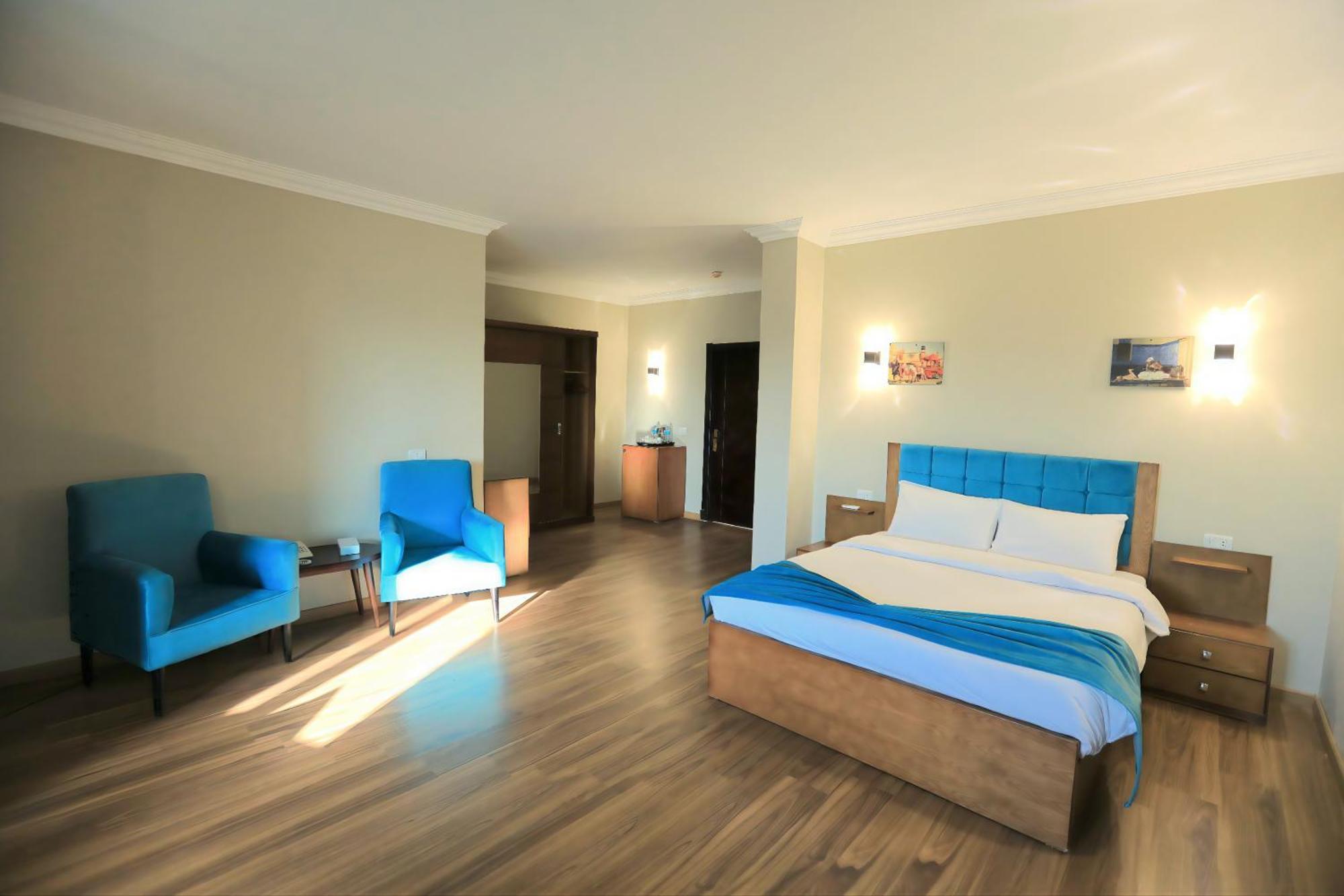 Pyramids Oasis 4* Kafret el-Gabal